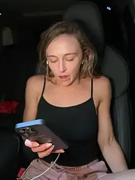 Stripchat Watch Live Sex Cams of lunagirl13