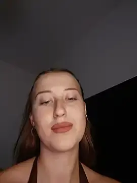 Stripchat Free Live Porn of Susiee_Redd