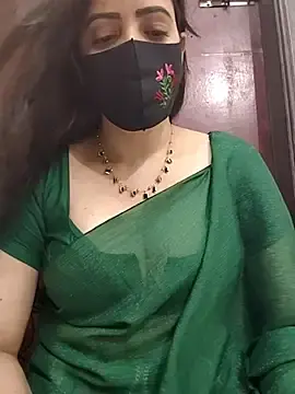 Stripchat Sex Cam of Saanvi-Sen