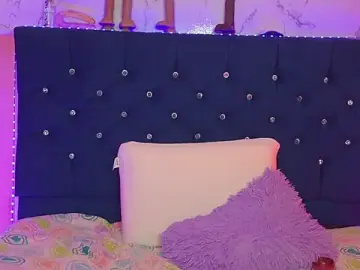 Stripchat Free Porn Cam of Dakotaa_Johnson