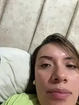 Stripchat Adult Webcam of valery_mora