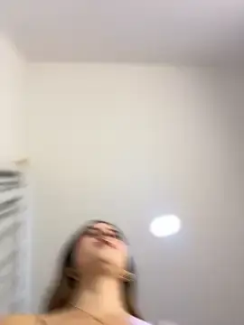 Stripchat Live Sex Cam of naughty__angel