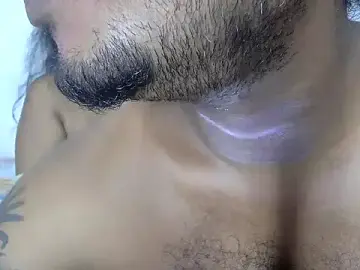 Stripchat Live Sex of AraNDissNaughtyJolly