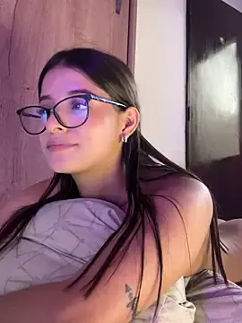 Stripchat Adult Video Chat of Arilw