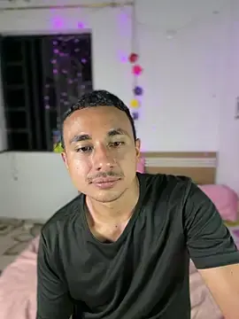 Stripchat Best live sex cam show of Simone_Miller