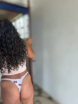 Stripchat Live Porn of Simone_Miller