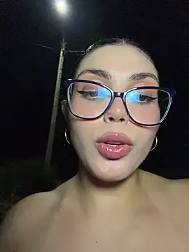 Stripchat Sex Cam of zui_lu