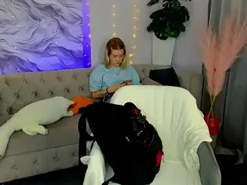 Stripchat Sex Cam of Kylie-Voss