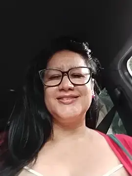 Stripchat Nude Webcam of keilymadam