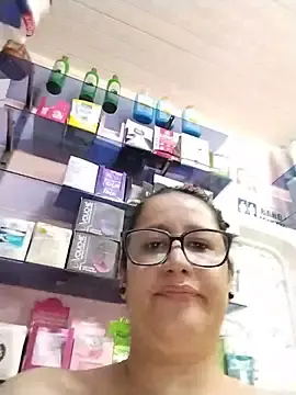 Stripchat Free Live Porn of keilymadam