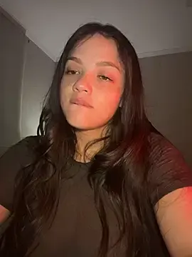 Stripchat Live Sex Cam of MisFrekcles_