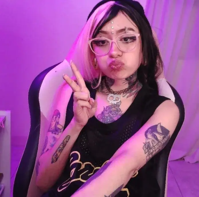 vainilla_doll