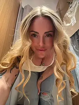 Stripchat Sex Chat of EmaSalis