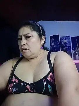 Stripchat Best live sex cam show of Keyla01_