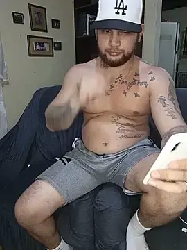 Stripchat Free Porn Cam of Catire10_