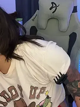 Stripchat Live Sex of miacanela_xo