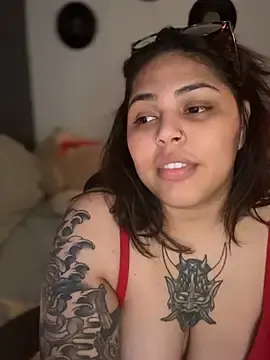 Stripchat Free Porn Cam of miacanela_xo
