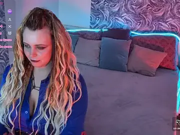 Stripchat Adult Webcam of Miss_Maya_Mils