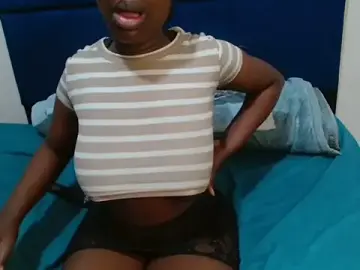 Stripchat Live Sex Cam of SoftButPsycho