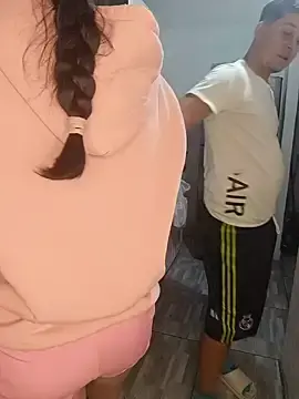 Stripchat Free Porn Cam of kingofqueenxxx