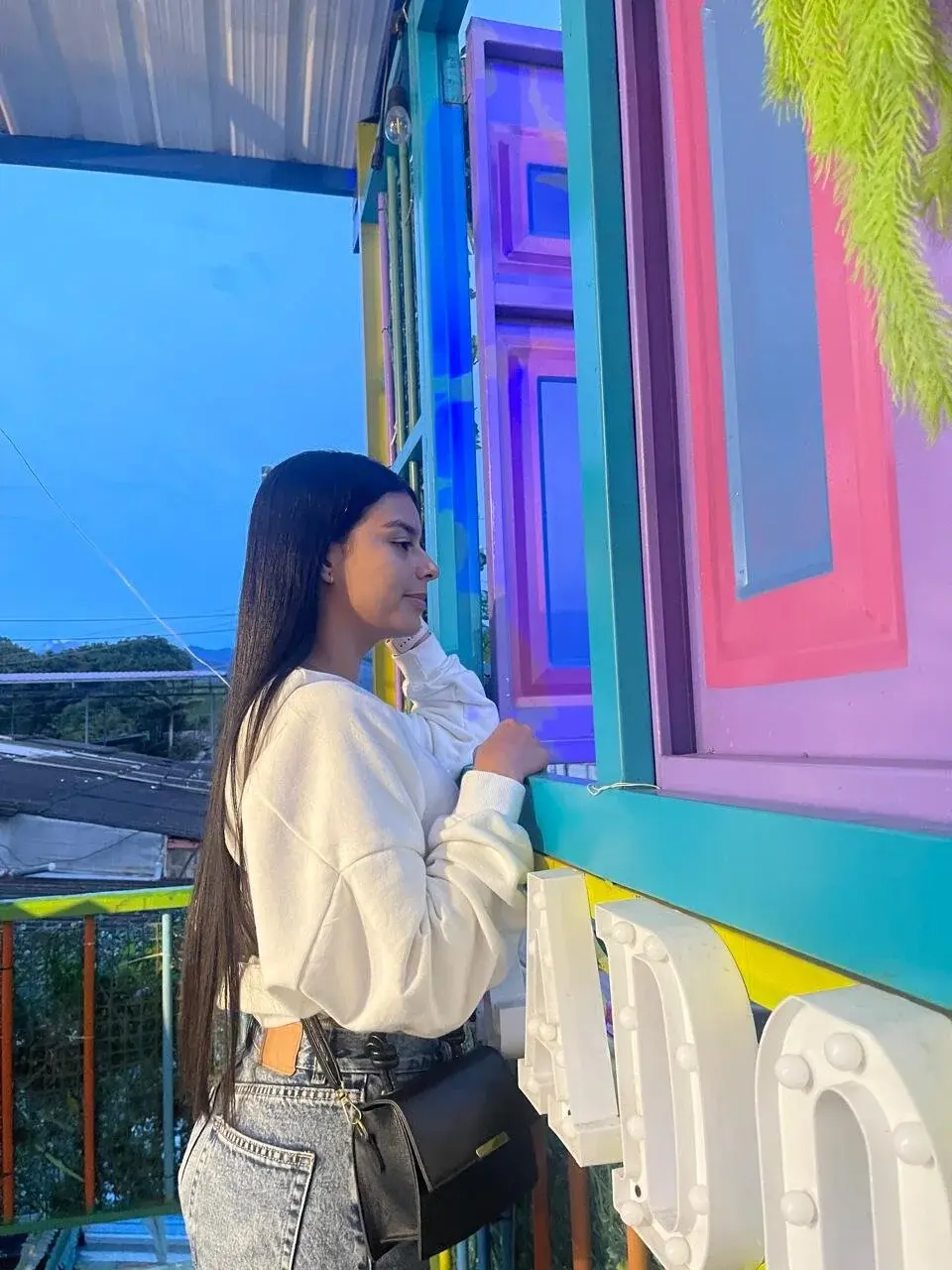 valerihouse_
