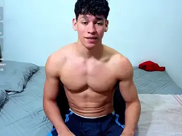 Stripchat Watch Live Sex Cams of Luke_Muscle