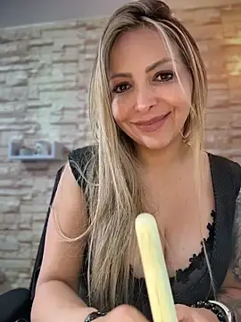 Stripchat Best live sex cam show of _Abril-Office1