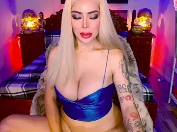 Stripchat Free Porn Cam of _QueenGoddess_