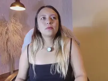Stripchat Free Live Porn of sami_1_8