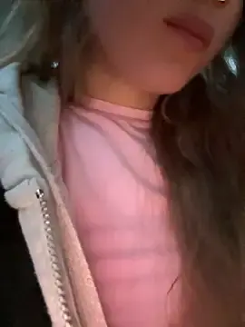 Stripchat Sex Cam of bambi_lu
