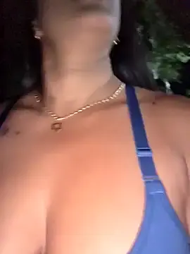 Stripchat Live Sex of camiysebas21