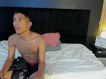 Stripchat Sex Cam of DILANX18