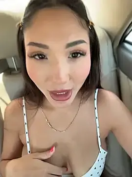 Stripchat Sex Cam of lean_lie8