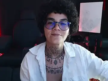 Stripchat Free Porn Cam of anaroman01