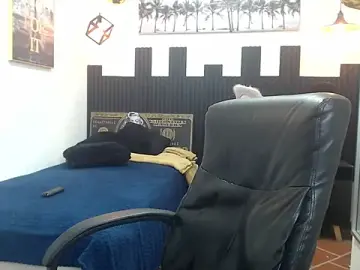 Stripchat Free Porn Cam of trevor_mob