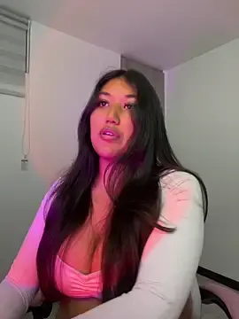 Stripchat Sex Cam of SharaRous