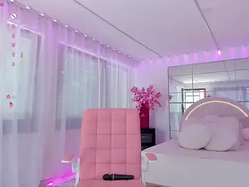 Stripchat Free Porn Cam of missdiamond_