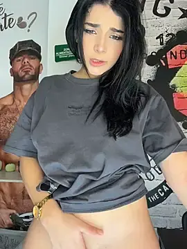 Stripchat Free Porn Cam of ArieliciousXXX