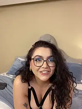 Stripchat Best live sex cam show of AlmaraRouge