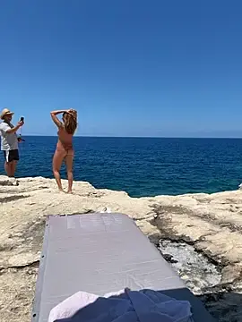 Stripchat Free Porn Cam of Sofixdavid_