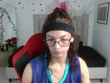Stripchat Watch Live Sex Cams of Axel_fox77