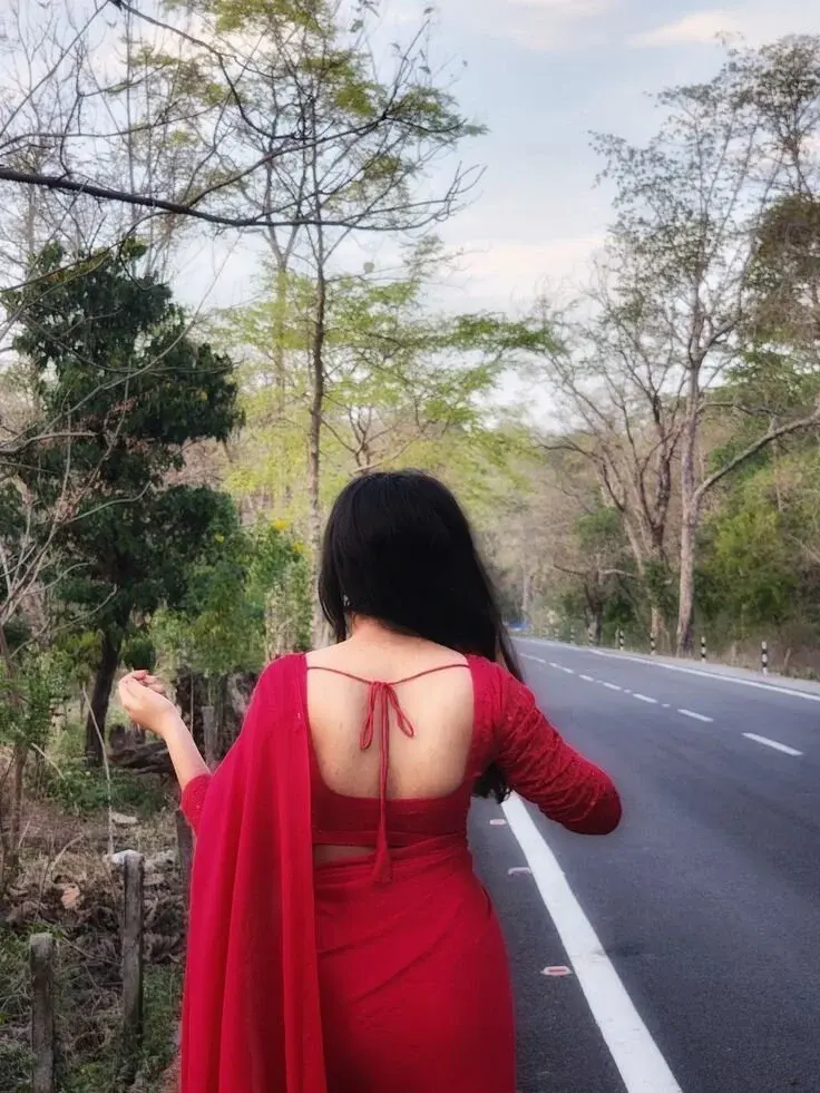 indianshycouple