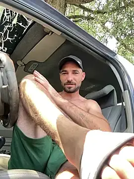 Stripchat Adult Webcam of 17vio