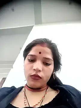 Stripchat Free Live Porn of Bhumika_Love143