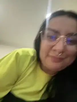 Stripchat Sex Cam of Abril_Luv