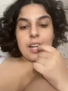Stripchat Adult Webcams of Yasminebbyxx