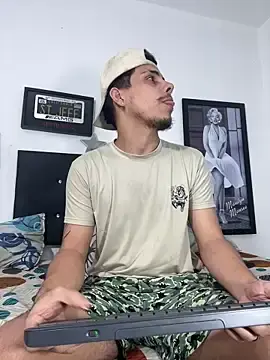 Stripchat Watch Live Sex Cams of Luke_Stone