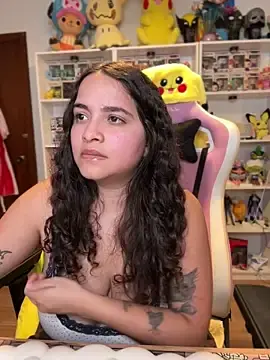 Stripchat Free Porn Cam of Sweet_sully__
