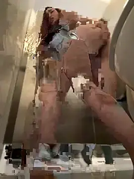 Stripchat Adult Webcam of ariiel_