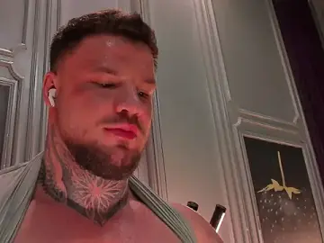Stripchat Best live sex cam show of OliverSport
